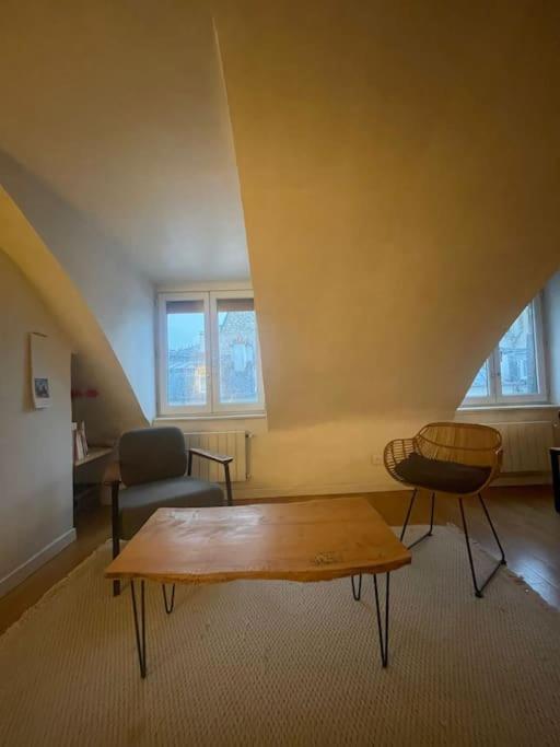 Apartment Magnifique 10eme